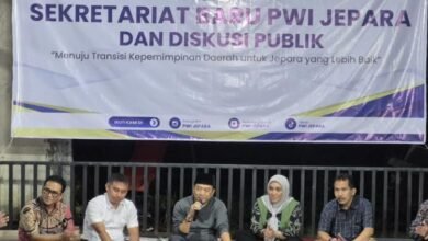 diskusi publik