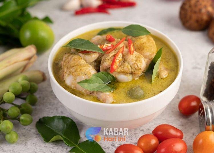 Resep Opor Ayam Lezat dan Kaya Rempah, Sajian Andalan untuk Lebaran 1 opor
